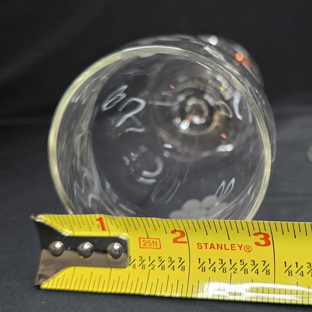 Vintage Etched Grape Vine Stemmed Water Glasses | Pair | Clear Glass 7" Tall - Picture 5 of 7